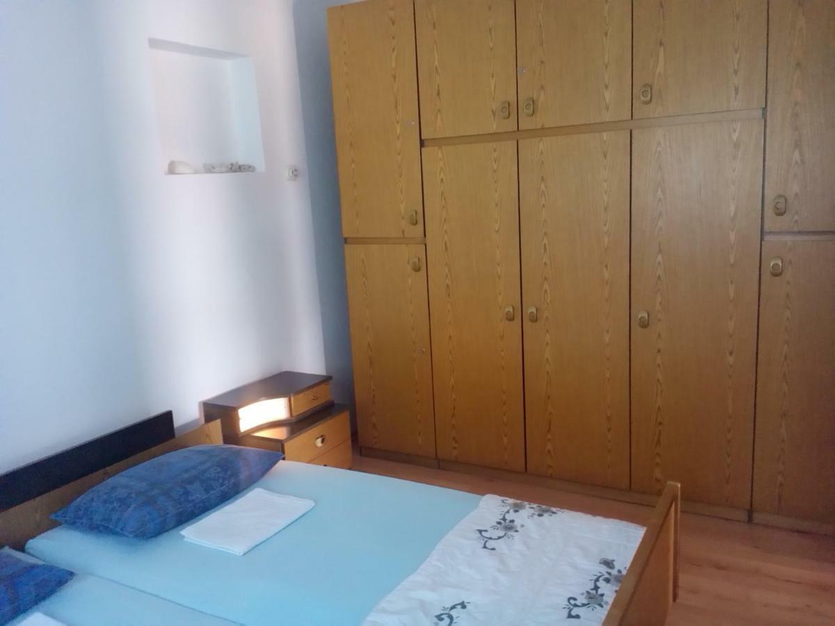 יזרה Apartman "Tatjana" מראה חיצוני תמונה